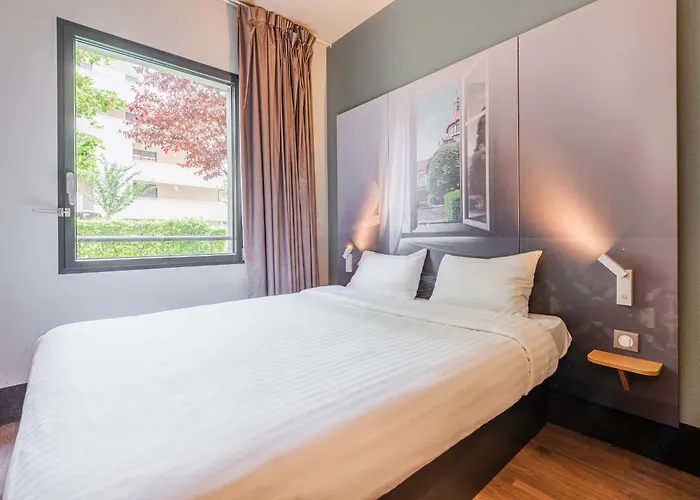 Hotel Musee Du Louvre 2*